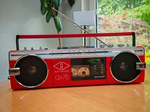 Sharp stereo radio - , qt-75