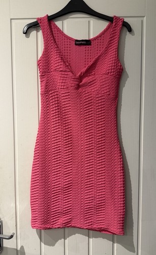 Bright pink textured bodycon - pink,