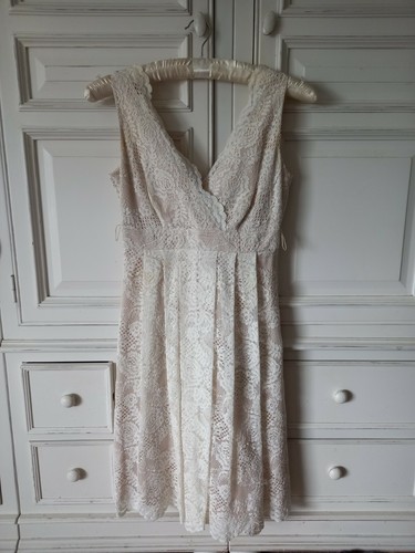 Women vintage style - style, lace