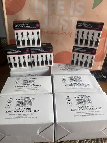 Job lot - lipsticks, total)