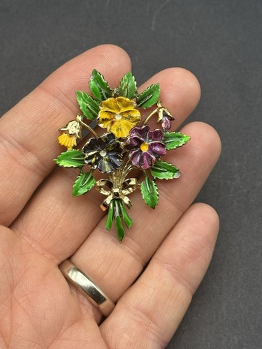 Rarer small size signed - size,