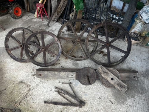 Shepherd hut wheels - shepherd, wheels,