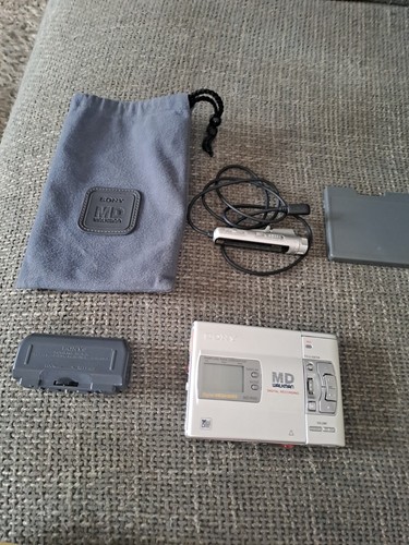 Sony r50 minidisc walkman - mz-r50,