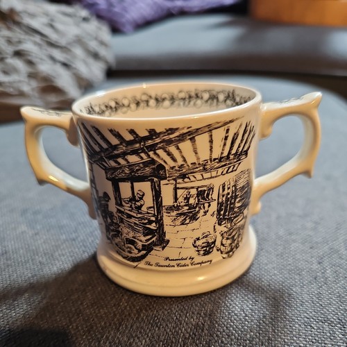 Wade potteries special edition - potteries,