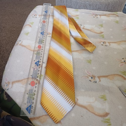 Abstract yellow brown - brown's, +