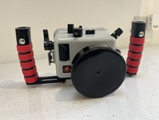 IKELITE UNDERWATER HOUSING FOR