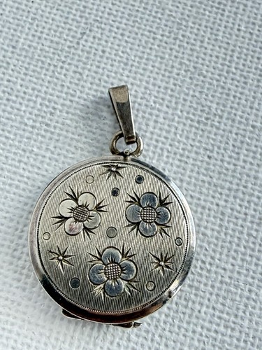Vintage small round child - small, child’s
