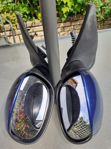 Blue peugeot 206 wing - blue,
