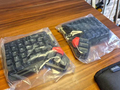 Zsa moonlander split keyboard - zsa,