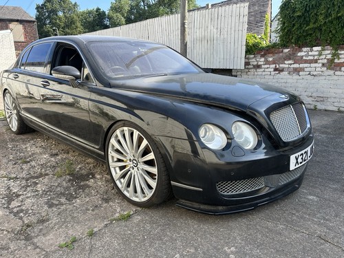 Breaking full car bentley - car,