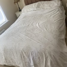 Laura Ashley Toile Damask Cream/White Double Duvet Cover & 2 Matching Pillowcase
