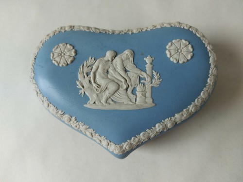 Wedgwood jasper ware - ware, blue