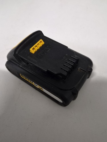 Dewalt 18v battery - dewalt,