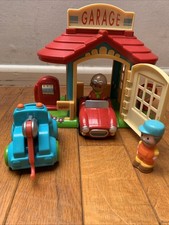 ELC Happyland Garage Set with