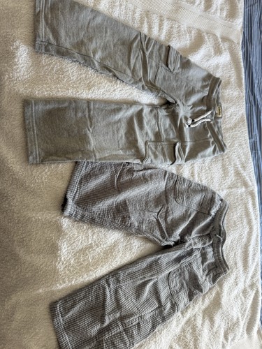 Pairs boys trousers both in - 2,