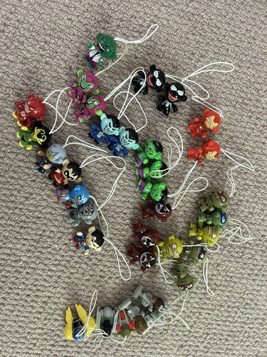 Vintage kinder egg - 20+,