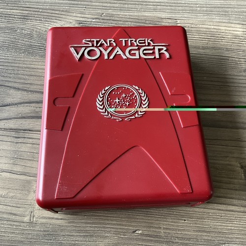 Star trek voyager season - star,