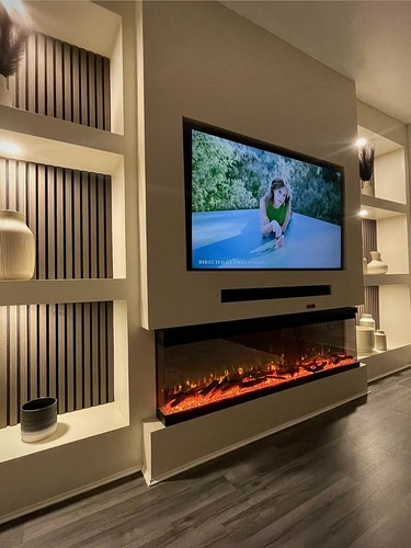 70 inch media - 60,
