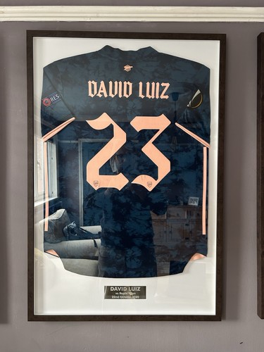 Framed match worn - match,