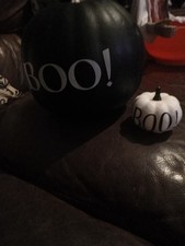 Halloween Bargains! 2 Cute Pumpkins, One Large One Tiny. Both Say Boo!