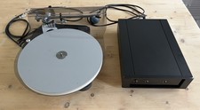 Rega Planar 10 P10 Turntable