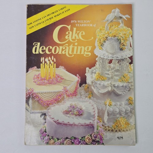 Wilton 1976 cake decorating - 1976,