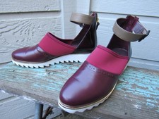 UN United Nude SHARK Flat Shoe