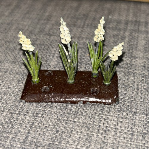 Britains miniature garden lead - britains,