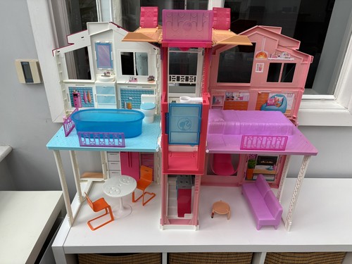 Barbie story townhouse - 3-story,