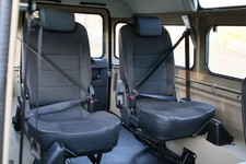 Land Rover Defender Forward