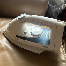 Bin Phillips Azur Steam Iron Used