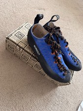 Boreal Fusion S-2 Climbing