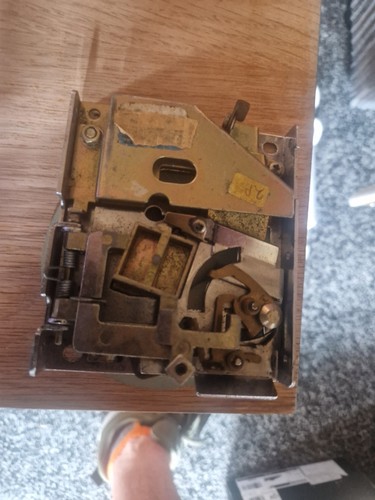 Fruit machine token mech - fruit,
