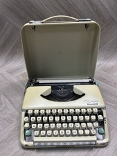 Olympia Splendid 66 Portable Typewriter 1960's - Working Vintage Needs New Ink