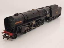 Hornby R3155 BR Class 9F Steam