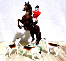 Beswick Rearing Huntsman Bay