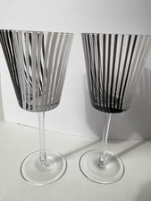 2 Quality Extra Large Wine Glasses Black White Large Wine Glasses Over 9” Tall