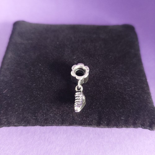 Genuine pandora top - genuine, sneaker