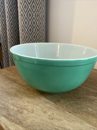 Pyrex primary colors green - pyrex,