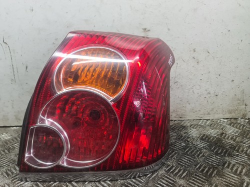 Toyota avensis rear - avensis, light