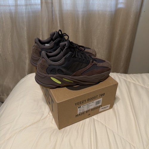 Size adidas yeezy boost - -,