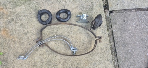 Bmw e30 exhaust hanger x2 - e30, hanger,