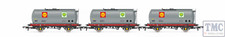 R60260 Hornby OO Gauge Shell-Mex, TTA Tank Wagon Triple Pack - Era 8
