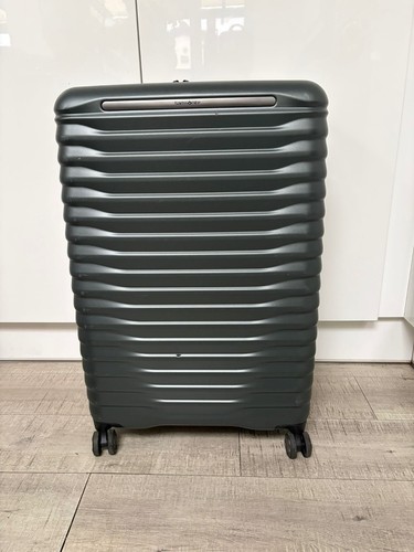 Samsonite large hard suitcase - hard,