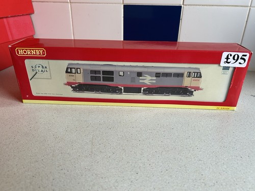 Hornby r2754 rail freight red - hornby,