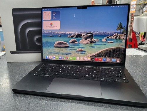 Macbook pro m5 - pro, 17,2