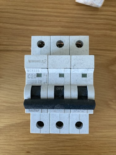 Mem mch320 mcb - mcb, amp