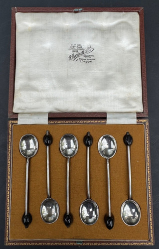 Boxed set demitasse - set,