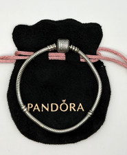 Pandora Moments Pave Barrel