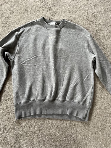 Women grey nike small - women’s,